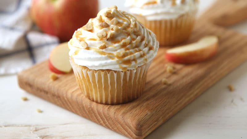 Apple Pie Stuffed Cupcakes