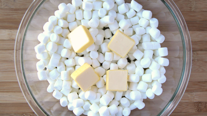 marshmallows and butter in bowl