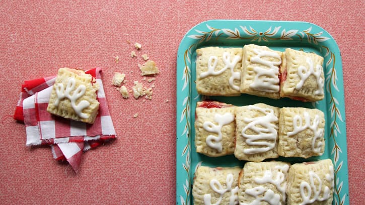 Mini-Strawberry-Cream-Cheese-Toaster-Pastries_hero