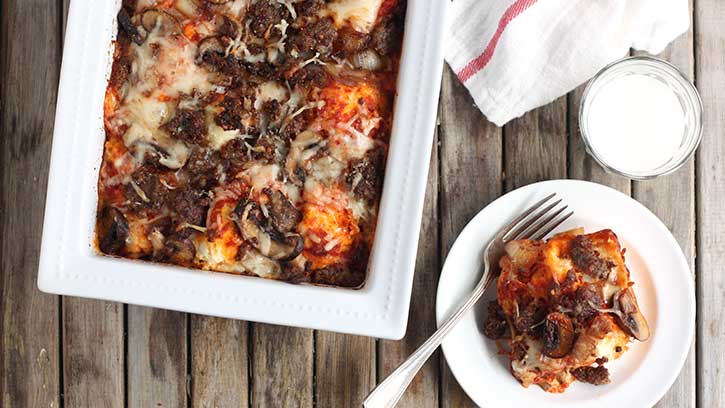 Quick-and-Easy-Sausage-Pizza-Bake_hero