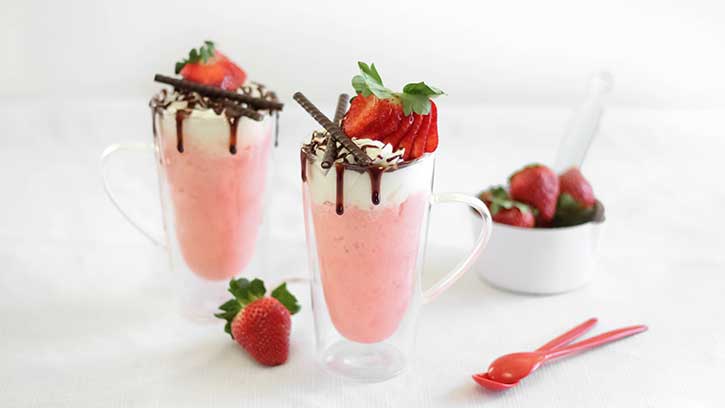 Strawberry-Cream-Mug-Cake-for-Two_page