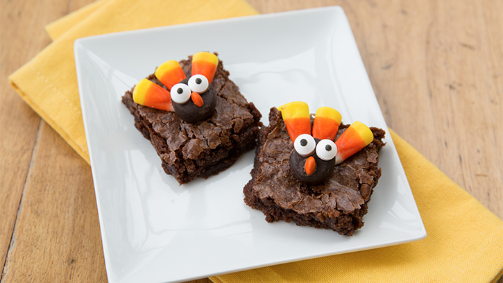 the-cutest-thanksgiving-brownies_hero