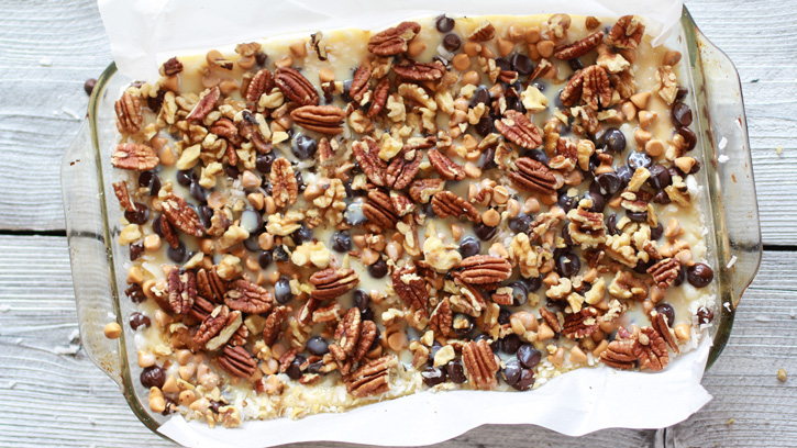 layer of walnuts and pecans