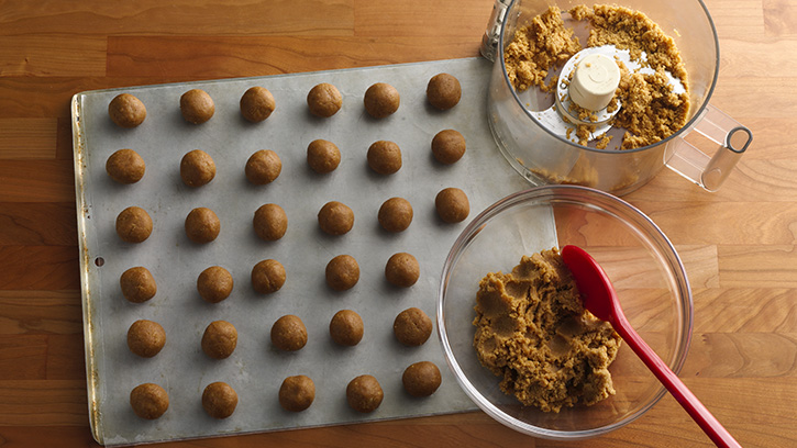 how-to-make-peanut-butter-cookies-truffles_03