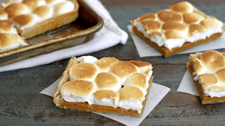 marshmallow-brown-butter-pumpkin-slab-pie_06