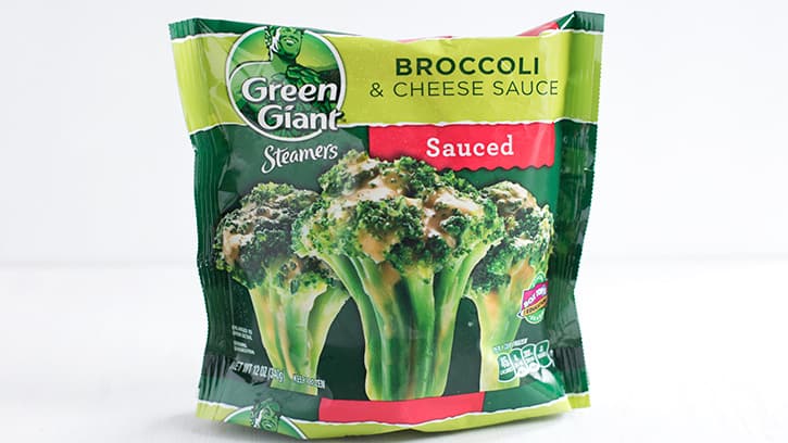 freezer-friendly-bacon-broccoli-cheese-dip_01