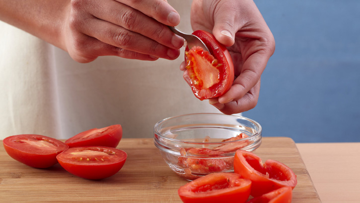 how-to-oven-dry-tomatoes_01