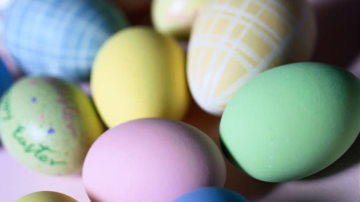 How to Dye Eggs