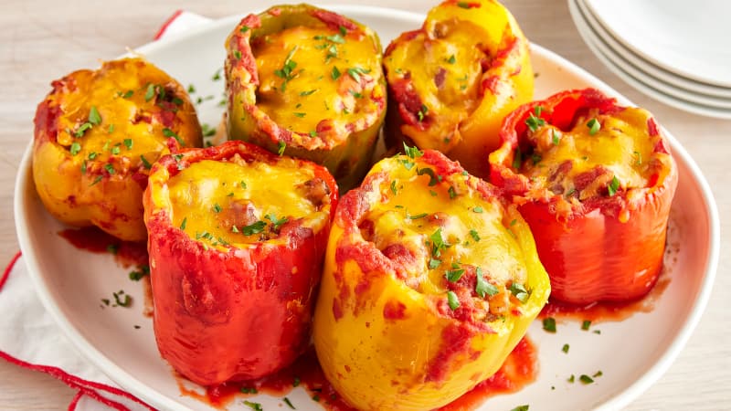 Renovate_ How to Make Stuffed Peppers in the Slow Cooker_HERO_Artboard 1