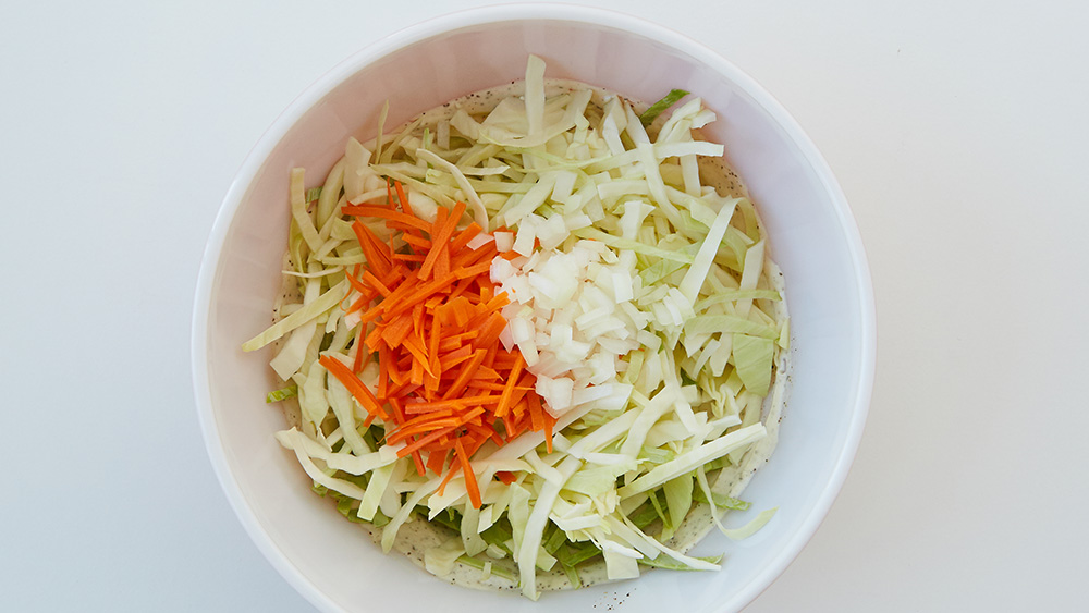How to Make Coleslaw