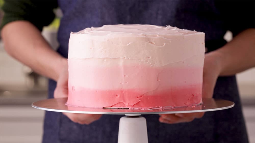 cake with ombre fade frosting