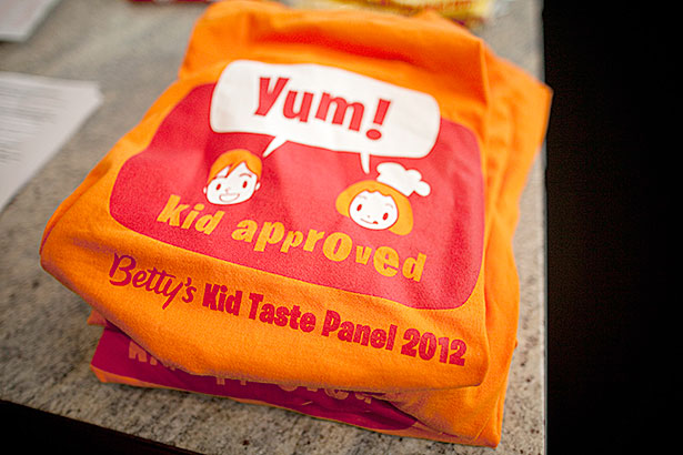 Kids-Taste-Panel_T-Shirt_015