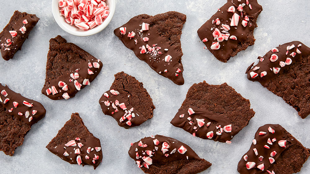 Brownie Brittle with Chocolate and Crushed Candy Canes