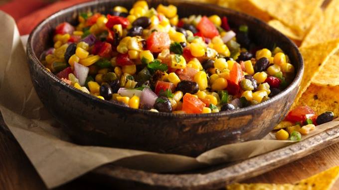 Slow Cooker Salsa Chicken Black Beans and Corn