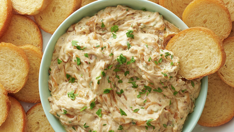 Slow Cooker Caramelized Onion Dip