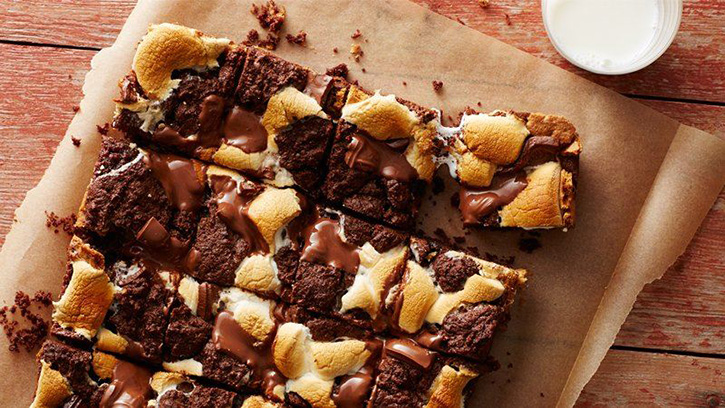 Gooey S'mores Cake Bars