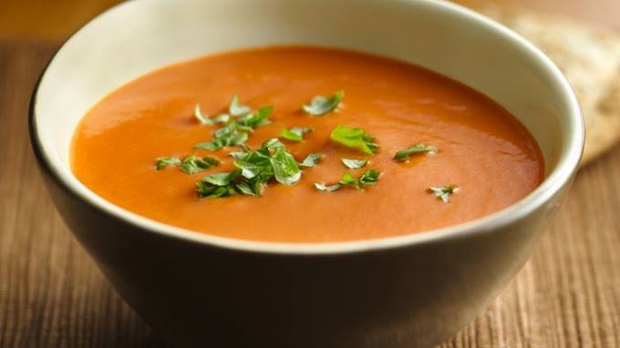 https://www.bettycrocker.com/-/media/GMI/Core-Sites/BC/Images/BC/recipe-heros/dinner/creamy-fresh-tomato-soup_hero.jpg?W=680