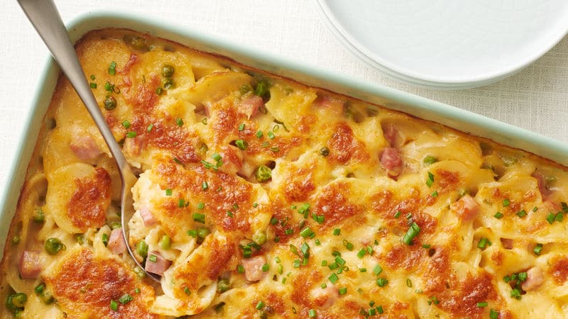 creamy scalloped potatoes with ham and peas