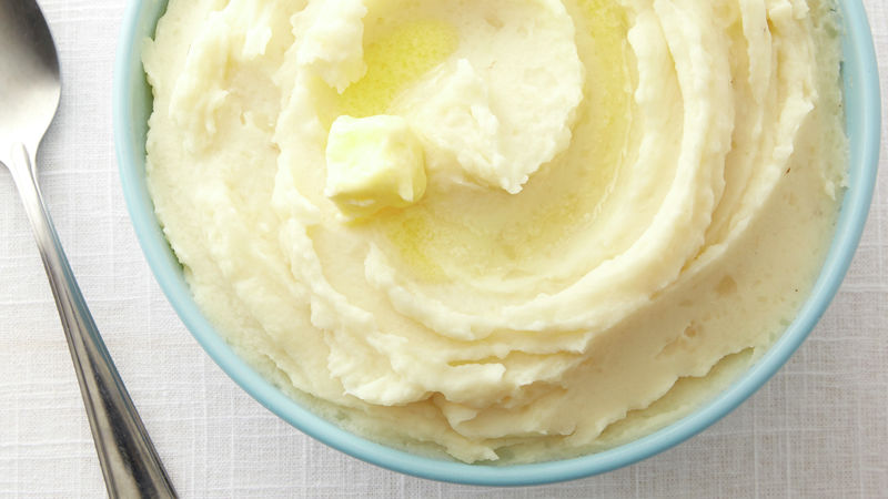 Mashed Potatoes with Sour Cream and Garlic