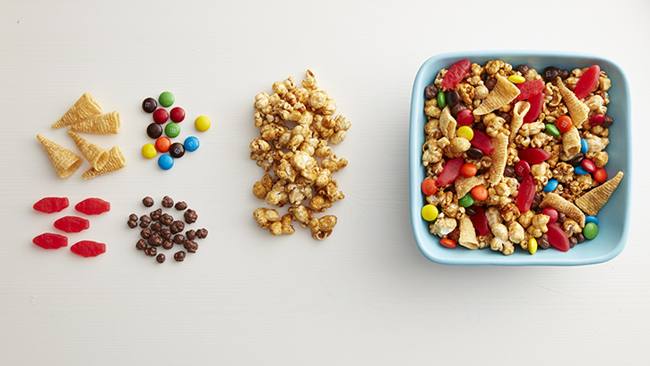 7-genius-ways-to-upgrade-caramel-corn_01