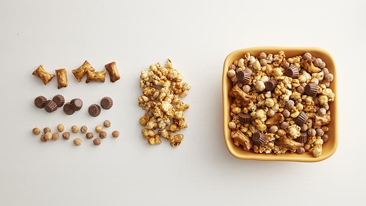 7-genius-ways-to-upgrade-caramel-corn_06