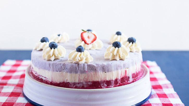3-ingredient-4th-of-july-ice-cream-cake_04