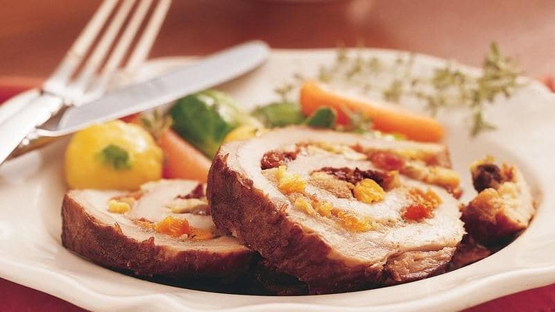 Slow-Cooker Fruit-Stuffed Pork Roast