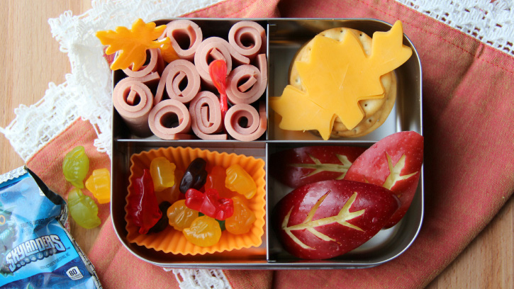 3-fall-inspired-lunchboxes_02