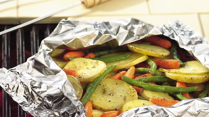 grilled garden vegetable medley packs