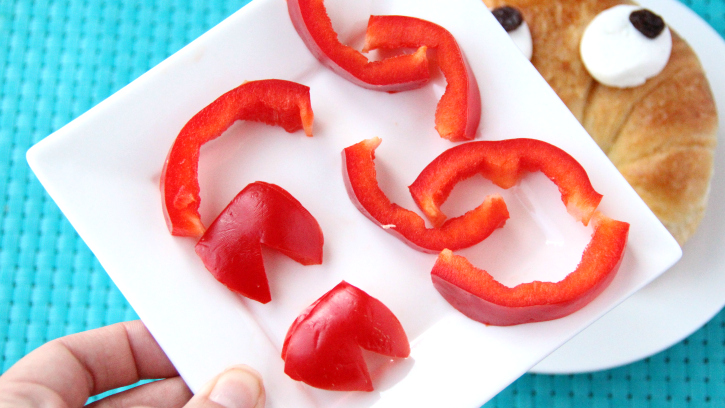 slices of red pepper