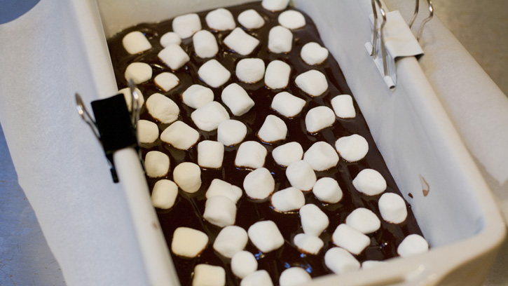 Marshmallows-Hot-Cocoa-Truffles_04