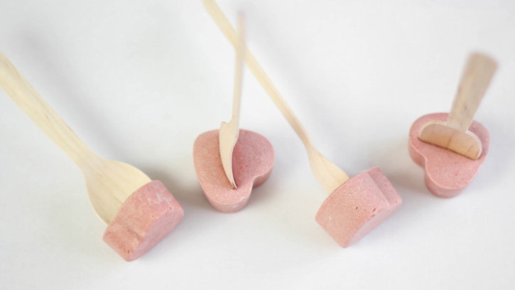 Pink-Hot-Cocoa-On-a-Stick_06
