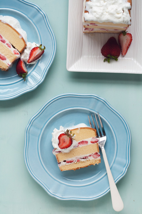 easy-ice-cream-strawberry-shortcake_05