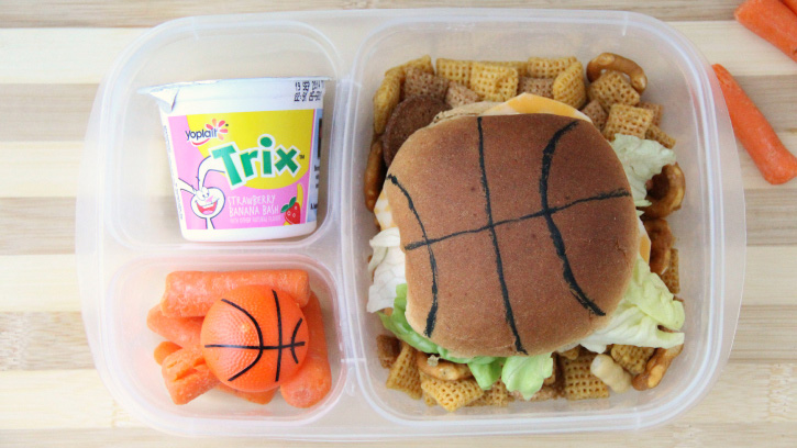 game-on-lunchboxes_01