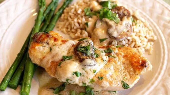 Grandma's Chicken and Dressing