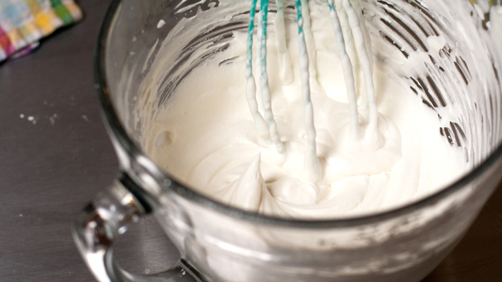 whipping cream for top of pie