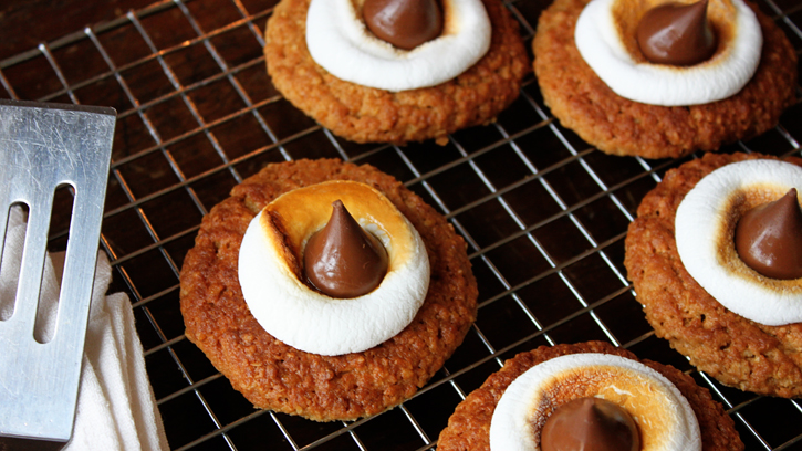 Easy Oatmeal S'mores Cookies