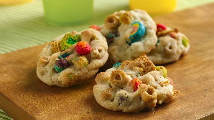 How to Make Bottom-of-the-Cereal-Box Cookies
