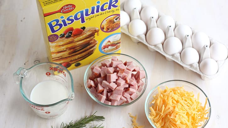 Egg Cups Ingredients - eggs, cheese, ham and Bisquick