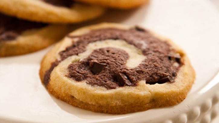 04-double-chocolate-swirl-sugar-cookies