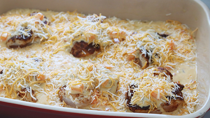 smothered-chicken-queso-casserole_05