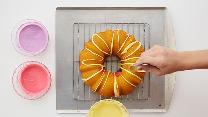 how-to-make-a-rainbow-bundt-cake-for-easter_07