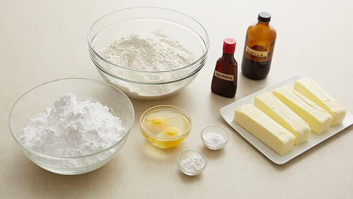 how-to-make-classic-sugar-cookies_01