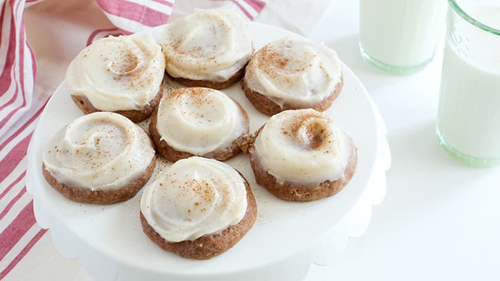 applesauce-cookes-with-browned-butter-frosting_hero