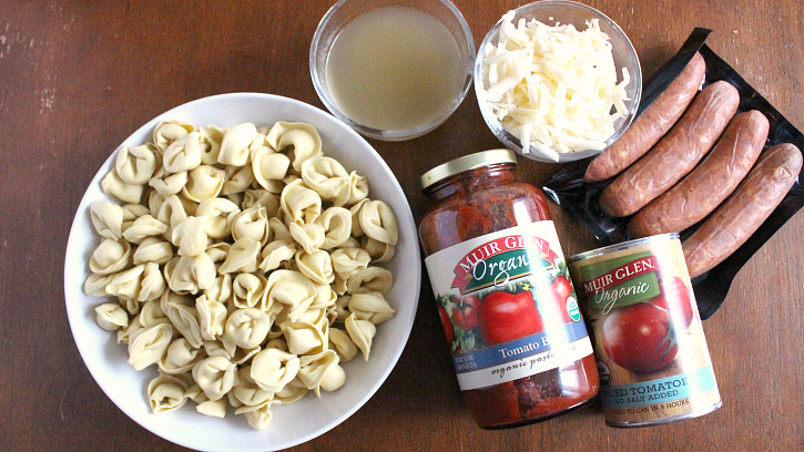 30-minute-one-pot-tortellini-and-sausage_01