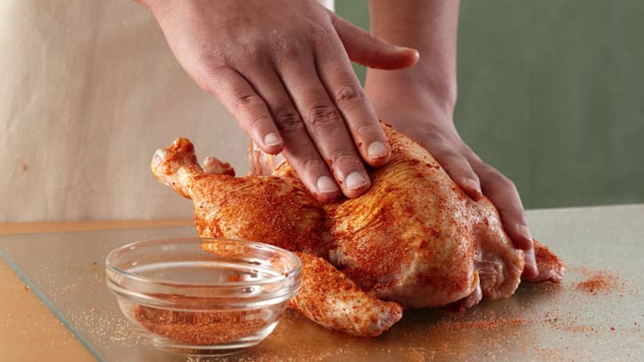 How-to-Make-Beer-Can-Chicken_01