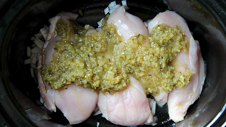 Chicken breasts and salsa verde in a slow-cooker
