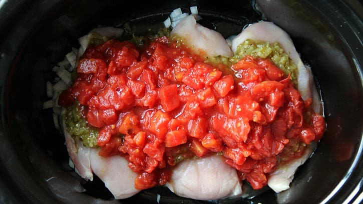 Chicken breasts, salsa verde and diced tomatoes in a slow-cooker