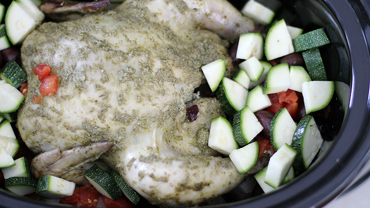 Slow-Cooker-Whole-Chicken-with-Pesto-and-Vegetables_03