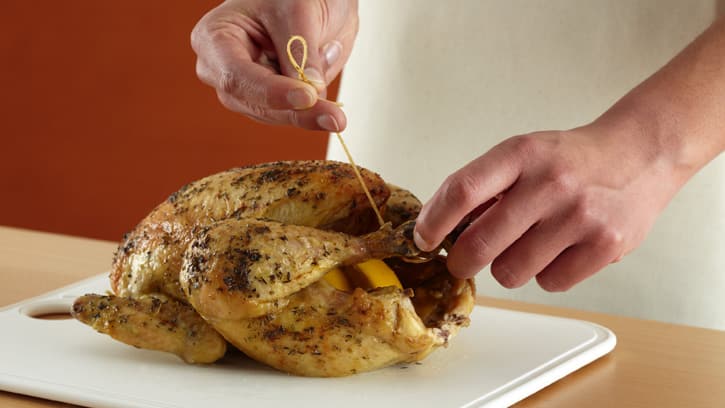 how-to-carve-a-chicken_01